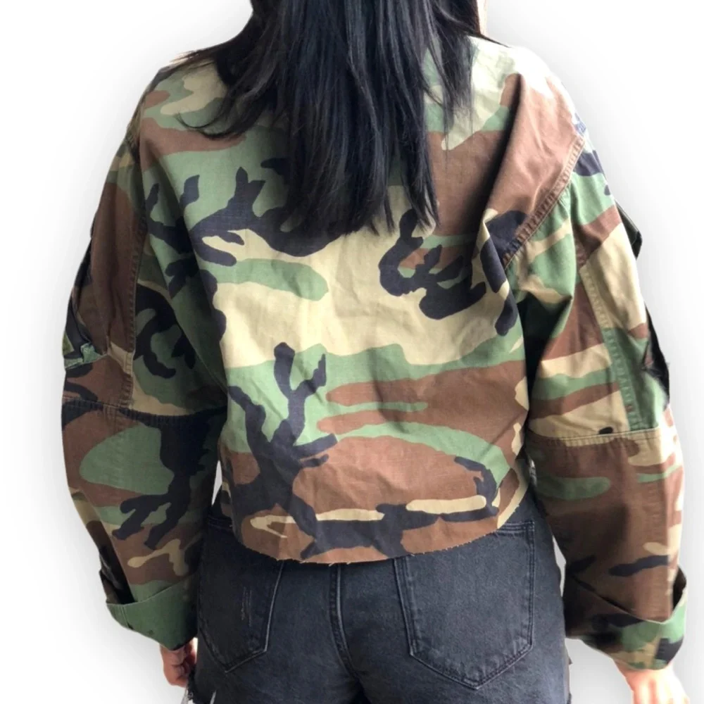 Vintage cropped camo army jacket. | Size XS - L | grunge aesthetic - Picture 5 of 8